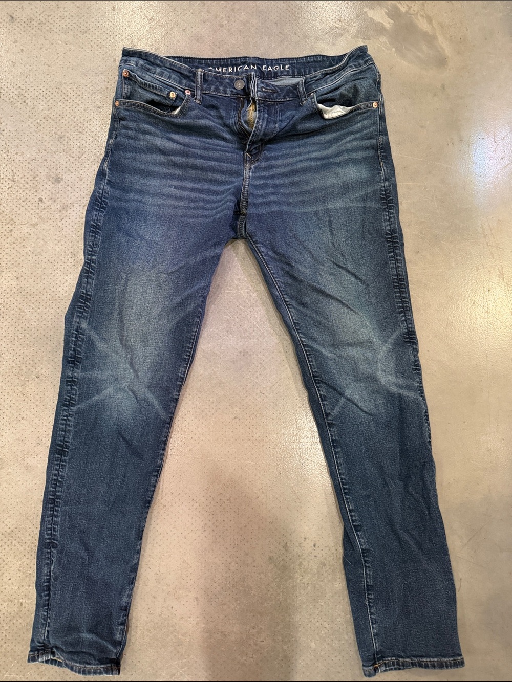 Men’s American Eagle Outfitters Athletic Fit Jeans 34x34
